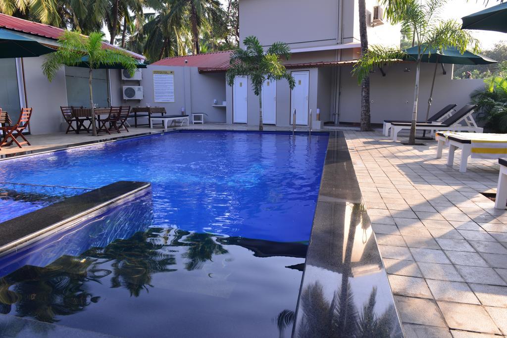 Majestic Beach Comfort Varca Exterior photo